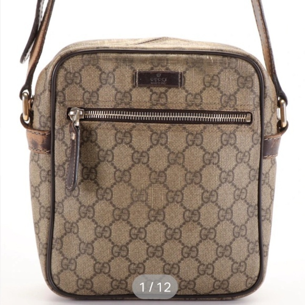 Gucci GG Messenger bag in monogram coated canvas Vintage.